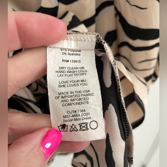 Show Me Your Mumu Social Mini Dress Size Small Black Cream Zebra Print Party 10 - Picture 8 of 10